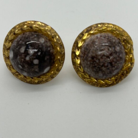 Vintage Miriam Haskell Clip-On Earrings Gold-Tone Frame Brown Speckled Cabochons - Picture 2 of 8